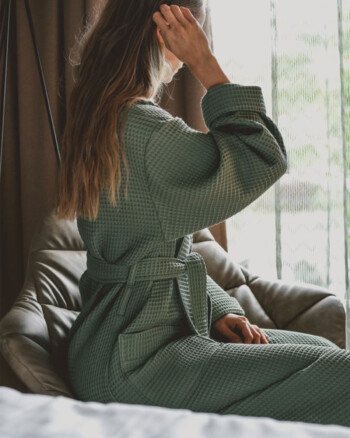 Waffle Piqué Bathrobe "Siam" - Image 6